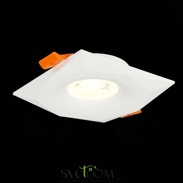 ST203.508.01 Св-к встр. Белый GU10 1*50W  L95xW95xH25 220V Без ламп Встраиваемые светильники