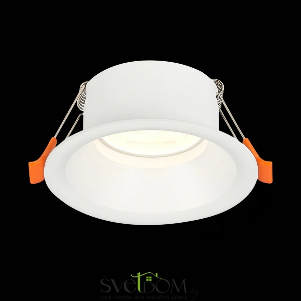 ST201.508.01 Св-к встр. Белый GU10 1*50W  D89xH40 220V Без ламп Встраиваемые светильники