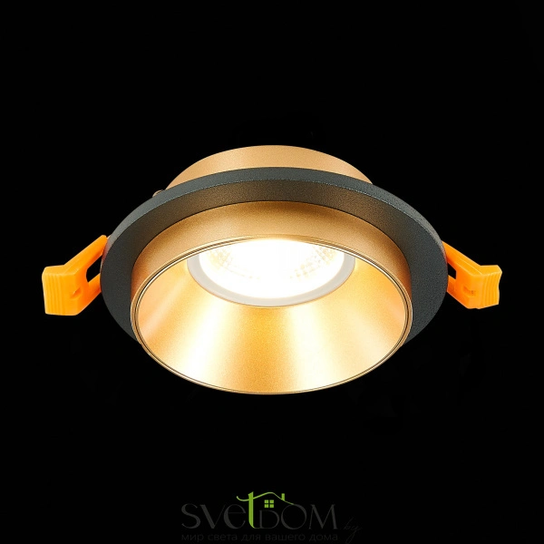 ST206.248.01 Св-к встр. Черный GU10 1*50W  IP20 D92xH38 220V Без ламп Встраиваемые светильники