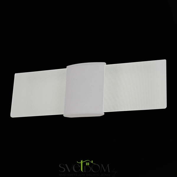 SL103.501.01 Светильник уличный настенный ST-Luce Белый/Белый LED 1*6W 3000K MORSETTO