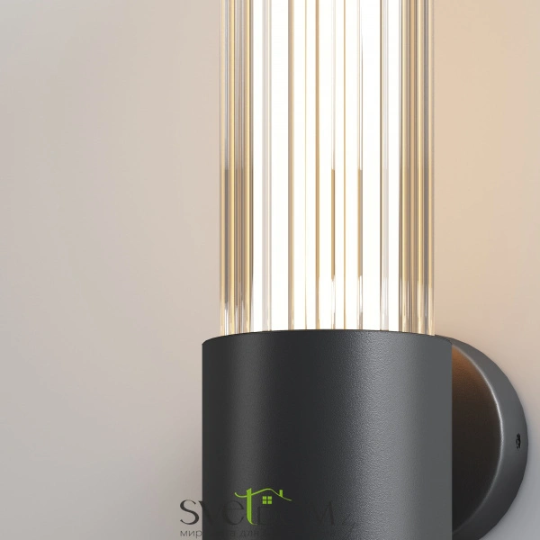 Настенный светильник (бра) Outdoor O593WL-L8B3K