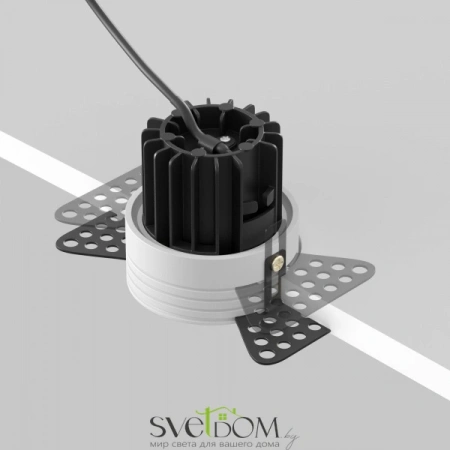 Встраиваемые светильники Maytoni DL058-7W4K-TRS-W от Магазина Svetdom.by