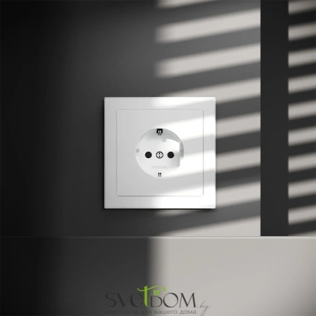 Розетки электрические с заземлением и шторками  Voltum S70 VLS040202  Voltum VLS040202