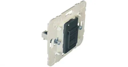 Розетка RJ45 FTP компьютерная одиночная Cat 5e Efapel 21443