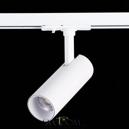 ST350.536.10.36 Св-к трек. Белый LED 1*10W 3000K 900Lm Ra?80 36° IP20 L137xW49xH171 100-240V Однофазная трековая система ST LUCE
