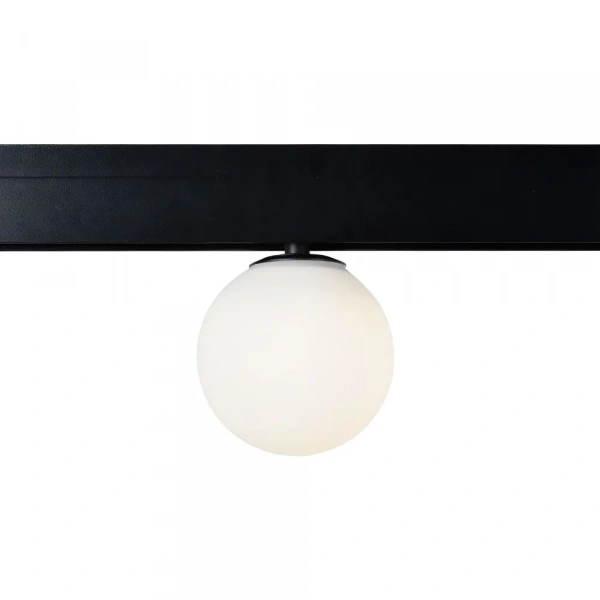 1409/326 Crystal Lux