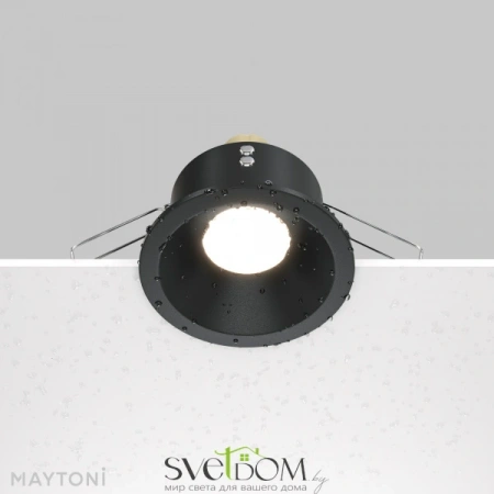 Фото Встраиваемые светильники Maytoni DL032-2-01B Встраиваемые светильники Maytoni DL032-2-01B от Магазина Svetdom.by