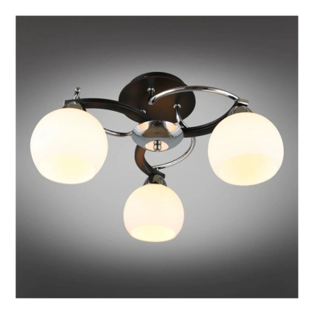 Люстра потолочная Omnilux  OML-25407-03 Omnilux