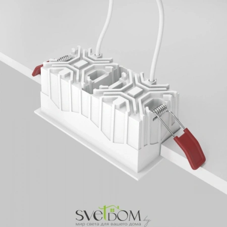 Фото Встраиваемые светильники Maytoni DL043-02-10W4K-D-SQ-WB Встраиваемые светильники Maytoni DL043-02-10W4K-D-SQ-WB от Магазина Svetdom.by