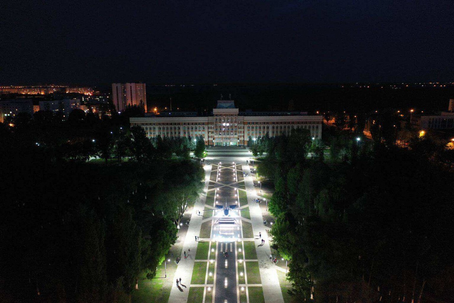 Наши реализованные проекты. Освещение аллеи университета им. Сухого г. Гомель