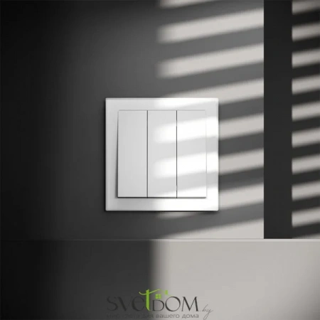 Выключатель трехклавишный Voltum S70 VLS030102  VLS030102 Voltum