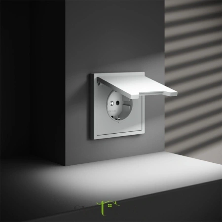 Розетки электрические с заземлением, шторками и крышкой Voltum S70 VLS040302  Voltum VLS040302