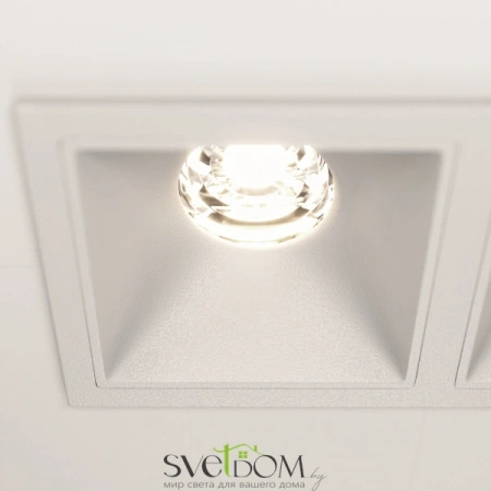 Фото Встраиваемые светильники Maytoni DL043-02-10W4K-D-SQ-W Встраиваемые светильники Maytoni DL043-02-10W4K-D-SQ-W от Магазина Svetdom.by