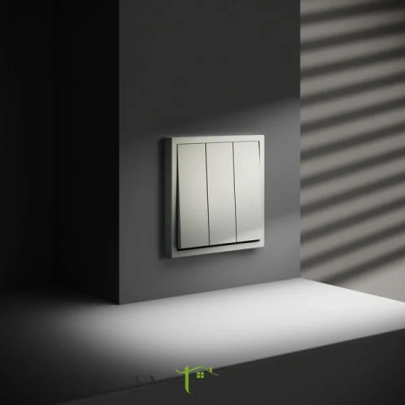 Выключатель трехклавишный Voltum S70 VLS030105  VLS030105 Voltum