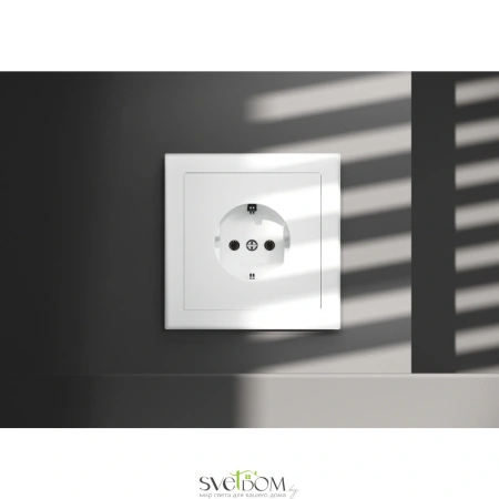 Розетки электрические с заземлением Voltum S70 VLS040102  Voltum VLS040102