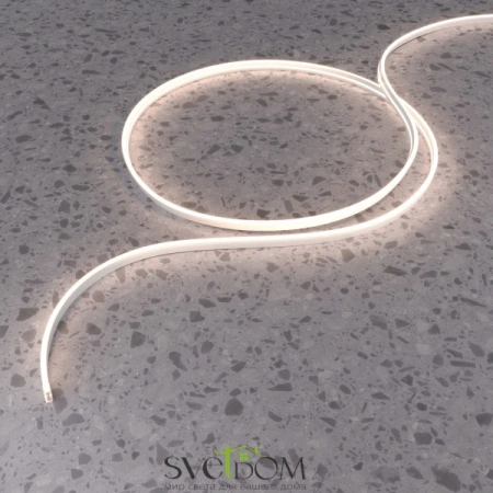 Гибкий неон с вертикальным изгибом позволяет создавать динамичные световые решения, огибая контуры в вертикальной плоскости. Мягкий рассеянный свет, направленный вверх, идеально подойдет для контурной подсветки потолков, ниш, элементов интерьера и фасадов | Svetdom.by