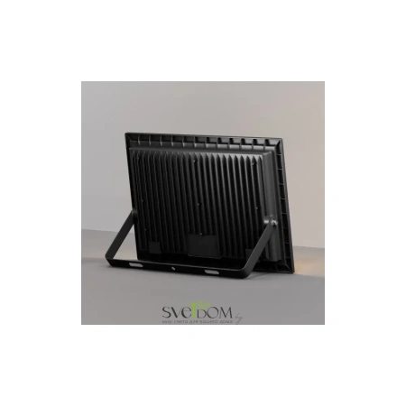 Прожектор Outdoor FL001-L150B4K Maytoni