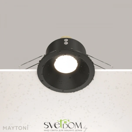 Фото Встраиваемые светильники Maytoni DL032-2-01B Встраиваемые светильники Maytoni DL032-2-01B от Магазина Svetdom.by